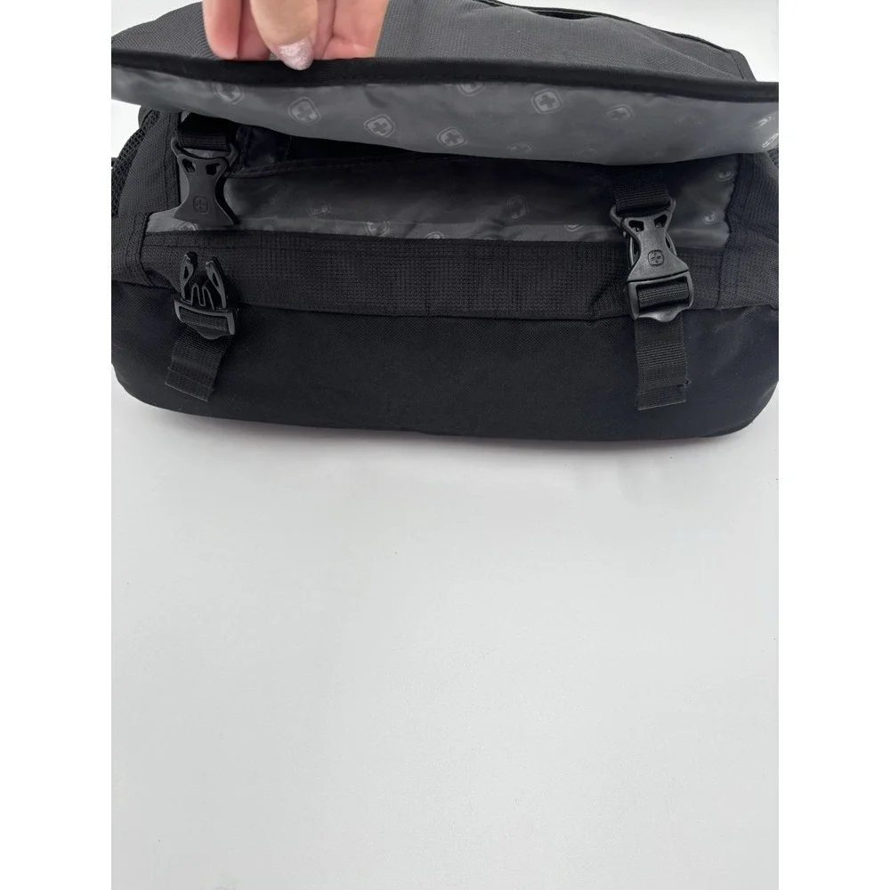 SwissGear‎ Black Messenger Laptop Bag Shoulder Crossbody Travel Organizer Case